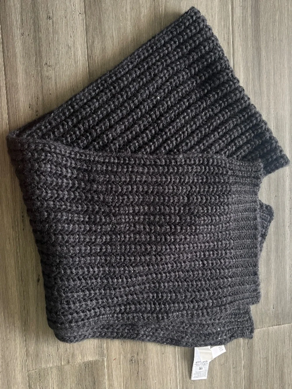 NWT GAP Black Chunky Ribbed Knit Shine Scarf w/ Sequins